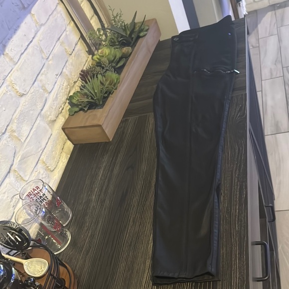 WHBM coated black pants - Picture 1 of 6
